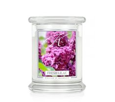 Kringle Candle średnia świeca zapachowa z dwoma knotami - Fresh Lilac (411 g)