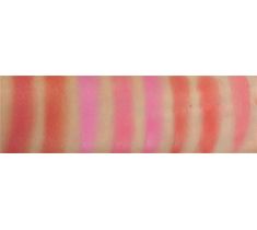 Makeup Revolution Ultra Blush Palette 8 -  zestaw róży do policzków All About Cream (13 g)