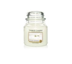 Yankee Candle Świeca zapachowa średni słój Fluffy Towels™ 411g