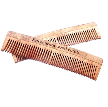 Sattva – Neem Wood Comb grzebień z drzewa Neem 19cm (1 szt.)