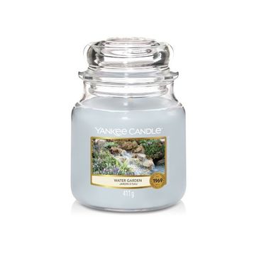 Yankee Candle – Świeca zapachowa średni słój Water Garden (411 g)