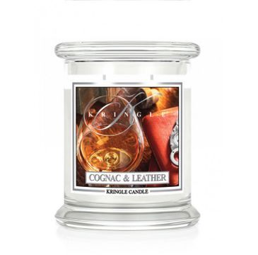 Kringle Candle średnia świeca zapachowa z dwoma knotami - Cognac & Leather (411 g)
