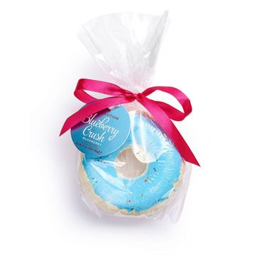 Makeup Revolution Bath Fizzer Blueberry Crush kula do kąpieli (150 g)